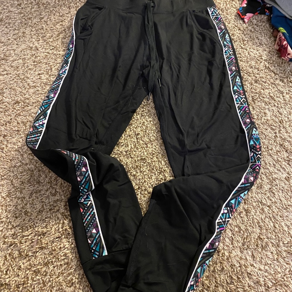 Pink joggers style pant